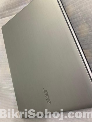 Acer aspirev5 122P notebook